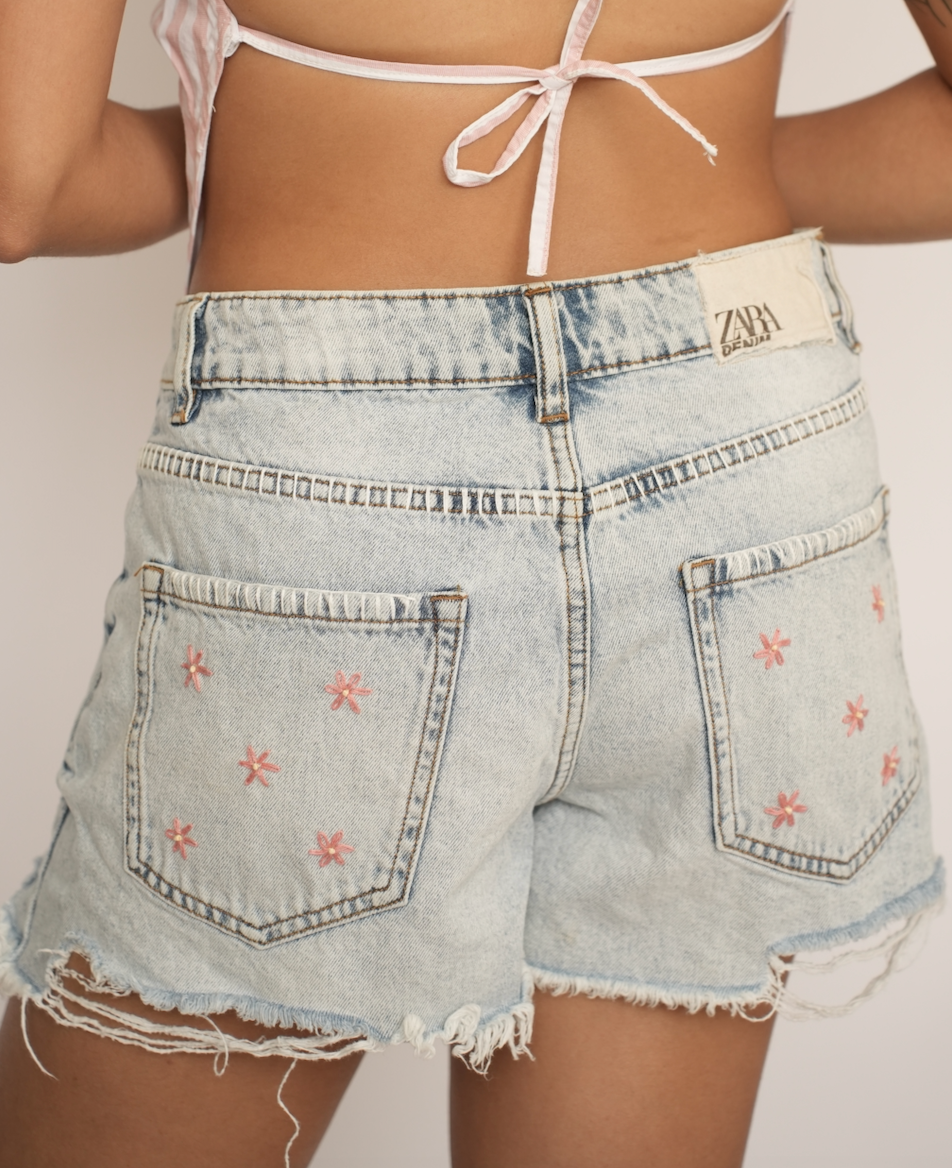 Short Bordado Zara