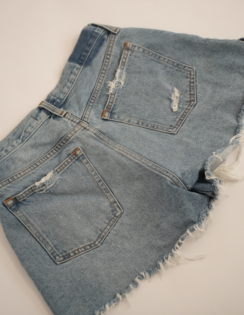 Abercrombie & Fitch The Boyfriend Short Mid Rise